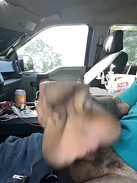 Crackkers online show from February 14, 6:14 pm