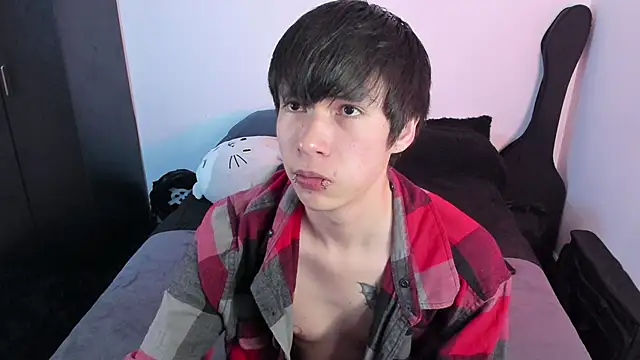 Aventure Twinks online show from November 12, 1:44 am