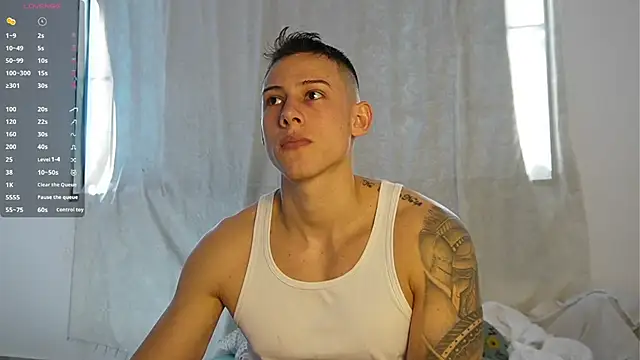 Muscle King Cum online show from November 22, 3:33 pm