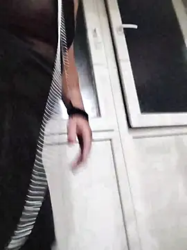 DjiniCD online show from December 13, 8:26 pm