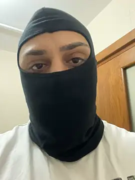 Snapshot of marianmin chatting on March 13, 5:50 pm marianmin online show from March 13, 5:50 pm