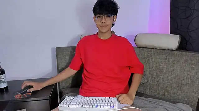 Alan26  online show from March 12, 8:52 pm