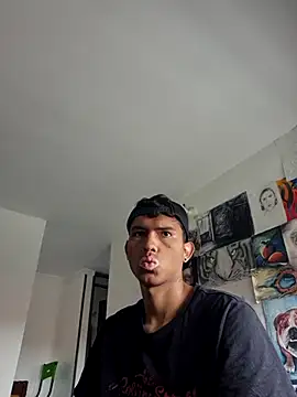 Snapshot of xrobXstax chatting on October 2, 2:21 pm xrobXstax online show from October 2, 2:21 pm