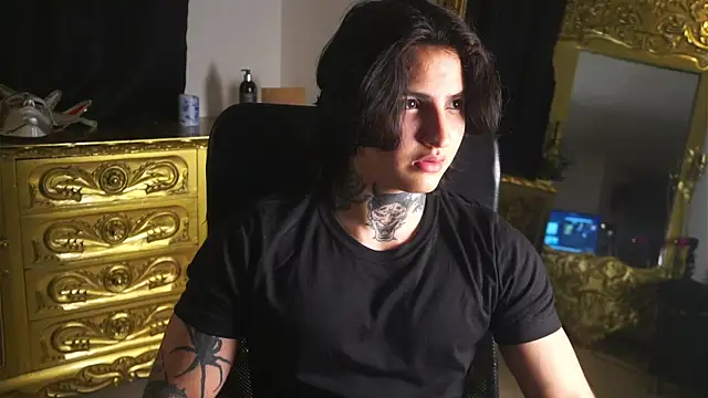 dantecoppolaa  online show from January 20, 2:11 am