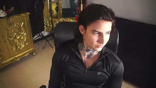 dantecoppolaa  online show from February 27, 12:19 am