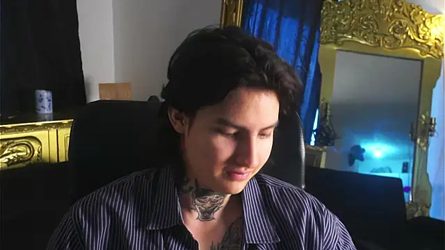 dantecoppolaa  online show from January 14, 3:04 pm