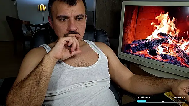 officeman7 online show from February 9, 4:44 pm