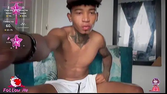 sexy blacks  online show from November 14, 12:28 pm