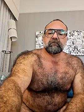 chainjulious online show from October 7, 5:28 pm