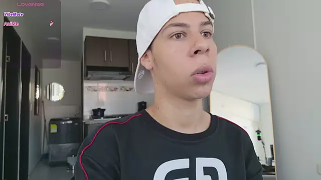 grey   27 online show from January 18, 1:02 pm