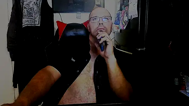 KrazyLegz online show from October 4, 12:05 am