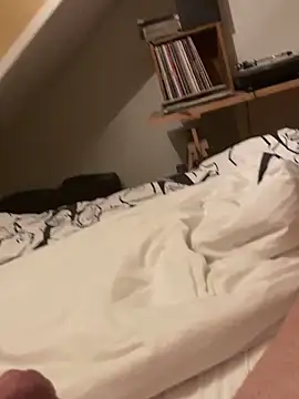 LivingLegend1978 online show from September 23, 9:58 pm