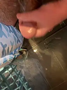 LivingLegend1978 online show from December 22, 9:33 am