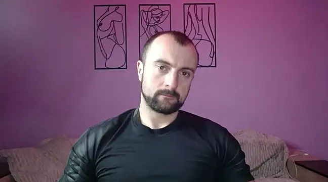 brindlefly6969 online show from December 7, 1:07 pm