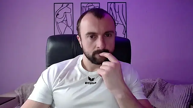 brindlefly6969 online show from January 21, 11:29 am