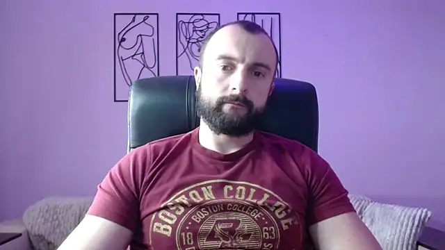 brindlefly6969 online show from March 18, 11:44 am