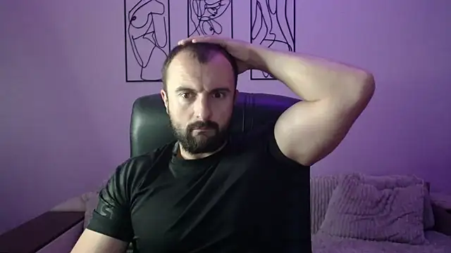 brindlefly6969 online show from September 17, 11:33 am