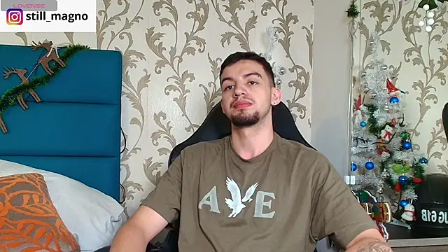 Michael magno online show from December 14, 11:01 pm