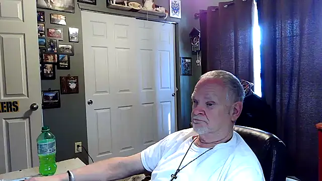 nobledad online show from February 17, 8:41 pm