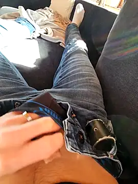 Nakeddriver1and-Wife online show from February 27, 1:38 pm