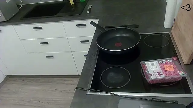 Bonkoleus online show from December 1, 7:50 pm