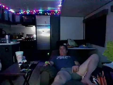 lateniter online show from January 10, 9:46 am