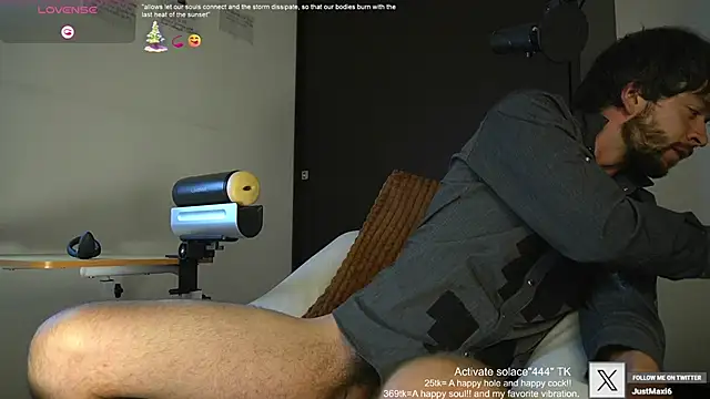 just maxii online show from January 24, 9:37 pm