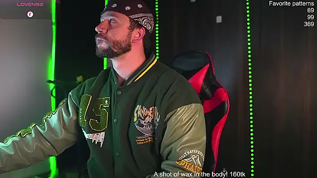 just maxii online show from February 6, 12:51 am