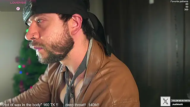 just maxii online show from December 16, 12:18 am