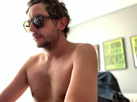 nitpersonal online show from January 14, 3:04 pm