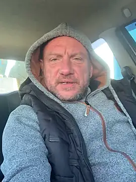 Snapshot of Bossun79 chatting on December 13, 12:17 pm Bossun79 online show from December 13, 12:17 pm