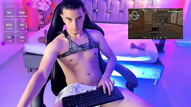 Maximo   online show from November 2, 10:47 pm