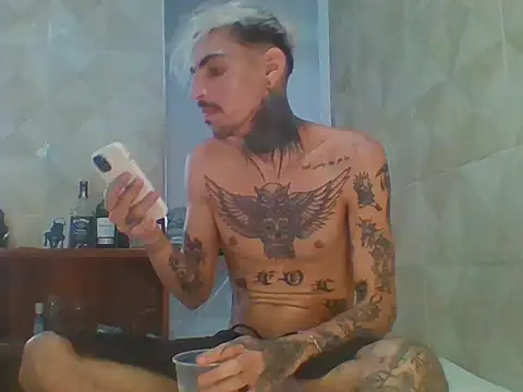 PitbullDiablo1 online show from November 29, 8:55 pm