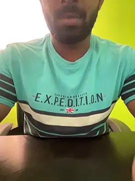 Handsomehunk 4U online show from March 6, 3:24 am