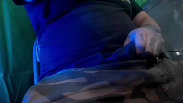 AlanDickson online show from April 24, 3:03 pm