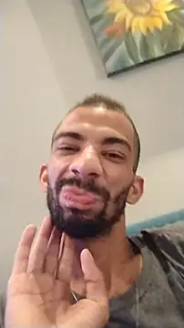 UncutToyBoy23cm online show from March 14, 2:31 am