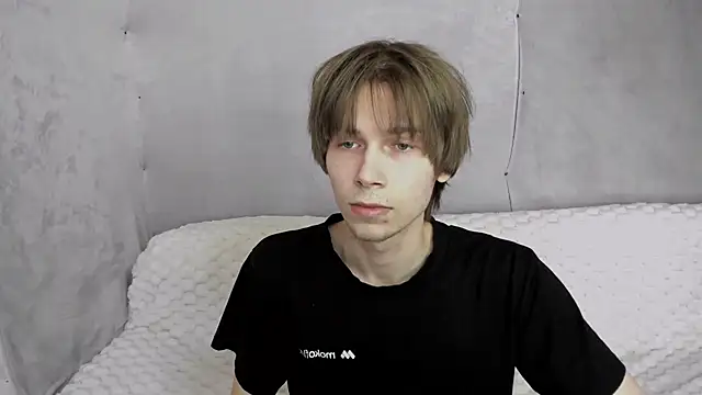 Makentoshi  online show from September 11, 7:29 am