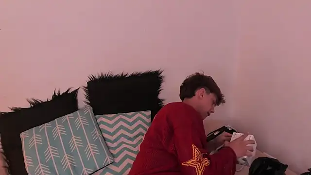 Tomy Rox online show from December 13, 8:59 pm