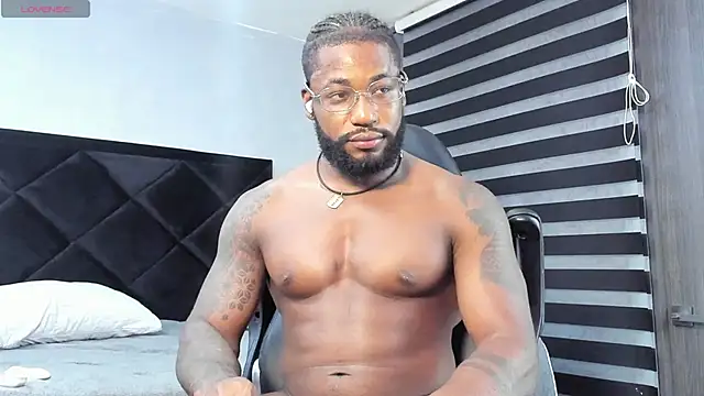 Dancelwashington online show from January 24, 11:12 pm