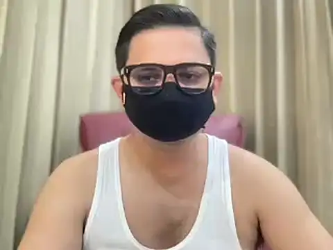 Snapshot of slavekinky001 chatting on February 27, 8:31 pm slavekinky001 online show from February 27, 8:31 pm