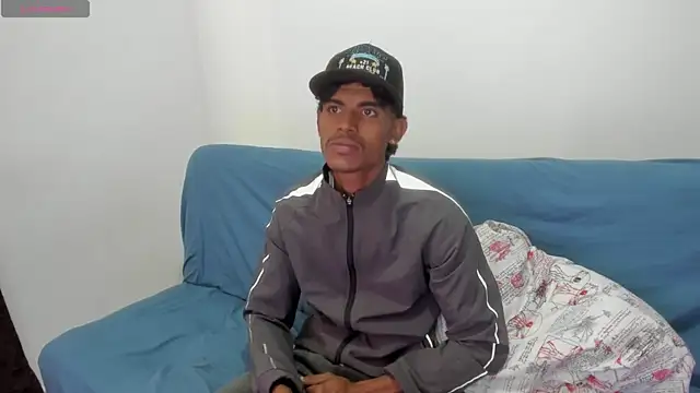 Chirstopher Jacob online show from December 4, 1:51 pm