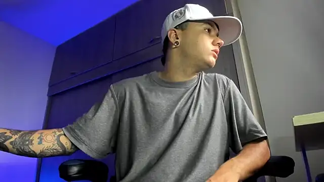 male pussy online show from December 21, 1:19 pm