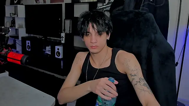 MarkBrowniii online show from March 6, 3:25 am