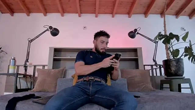 bruno woods online show from March 3, 8:16 pm