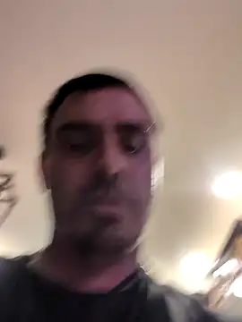 Snapshot of jonnyjenner chatting on October 3, 4:39 am jonnyjenner online show from October 3, 4:39 am