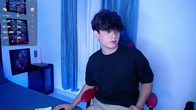 andyboy- online show from December 25, 12:48 am