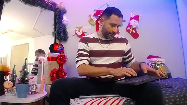 jonasbeards online show from December 13, 7:53 pm