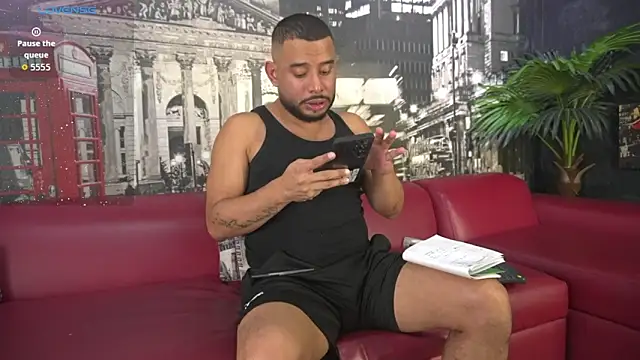 THIAGOXBIG online show from October 17, 9:41 pm