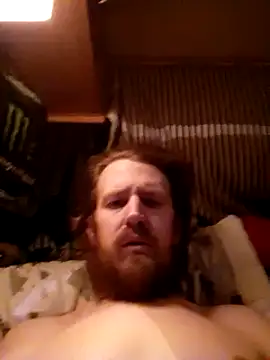 Snapshot of hothippie420 chatting on March 10, 3:56 am hothippie420 online show from March 10, 3:56 am