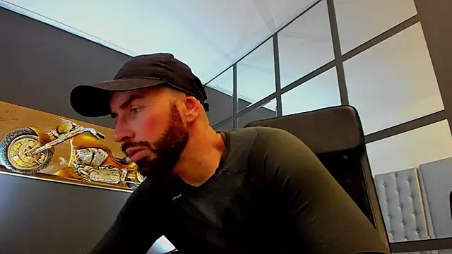 AronGrant online show from February 18, 11:41 am